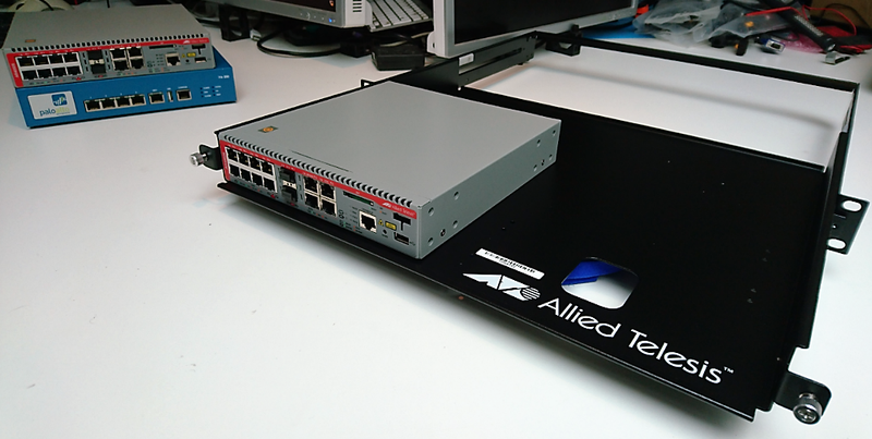 Allied Telesis AT-RKMT-J15 - Rack mounting kit - 19" - for AT AR3050, AR4050, x240, x530L, CentreCOM AT-x550-18, GS920, XS910, CentreCOM SE240 Series