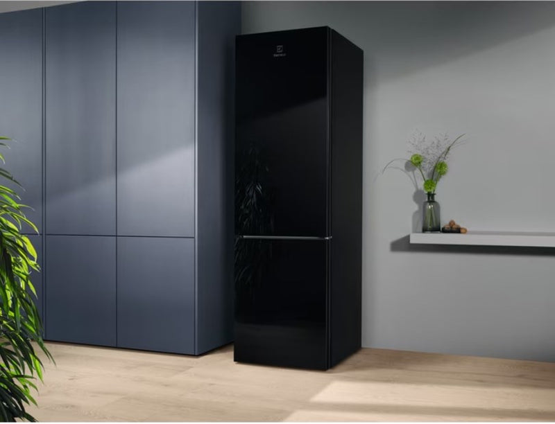 Réfrigérateur-congélateur ELECTROLUX LNT7ME36K2