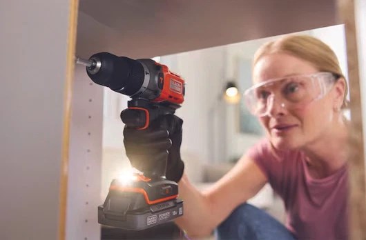 18V BCD383D2TA BLACK+DECKER drill/driver