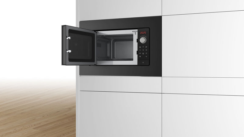 Bosch Serie 2 BFL623MB3 microwave Black Solo microwave Built-in 20 L 800 W