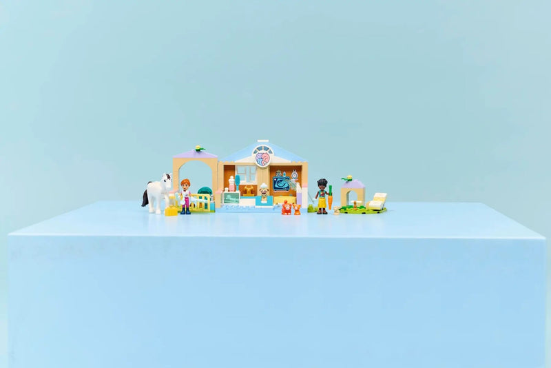 LEGO FRIENDS 42696 Animal Vet Clinic