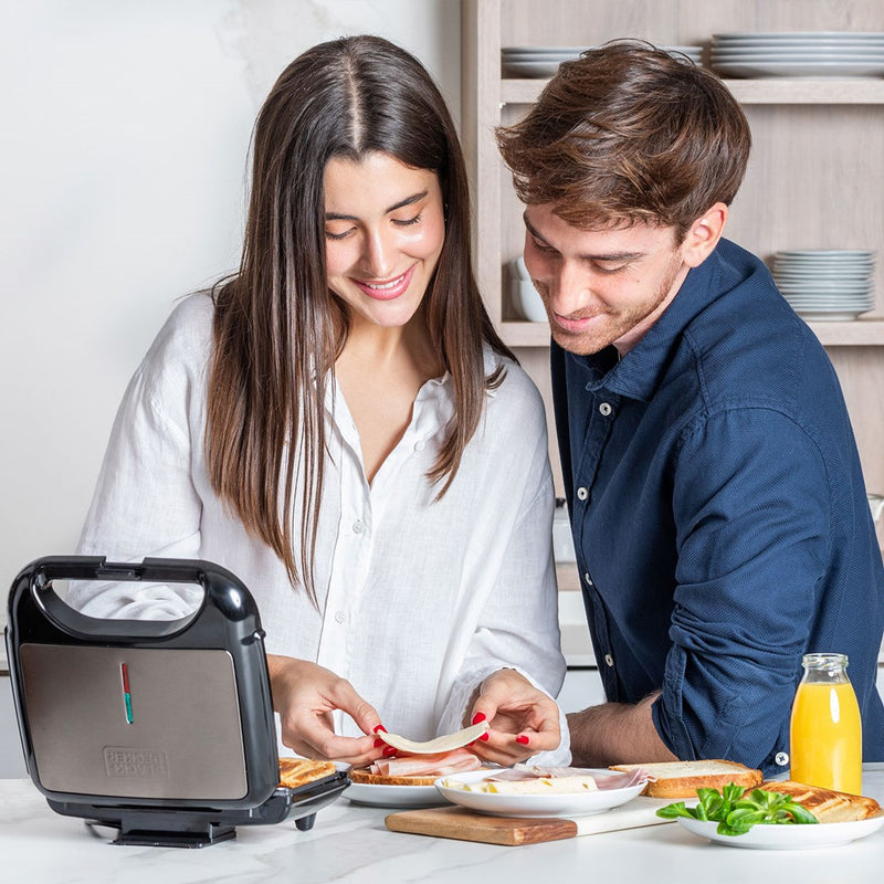 Black+Decker BXSA753E sandwich toaster