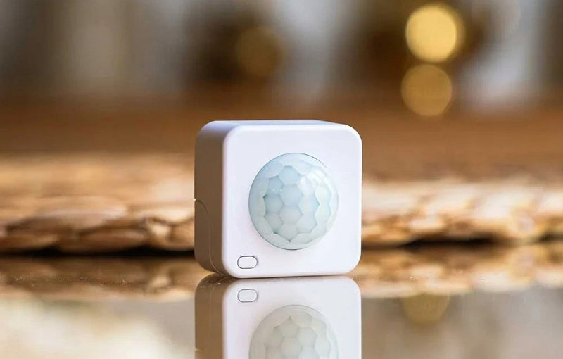Shelly BLU Motion ZB PIR Motion Sensor Zigbee 3.0 Bluetooth 5 LE LUX CR2477, White