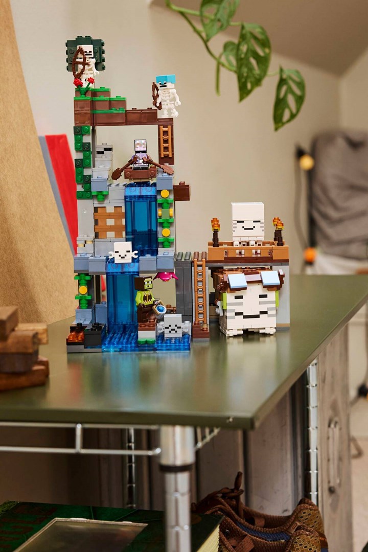LEGO MINECRAFT 21597 Ghast Station