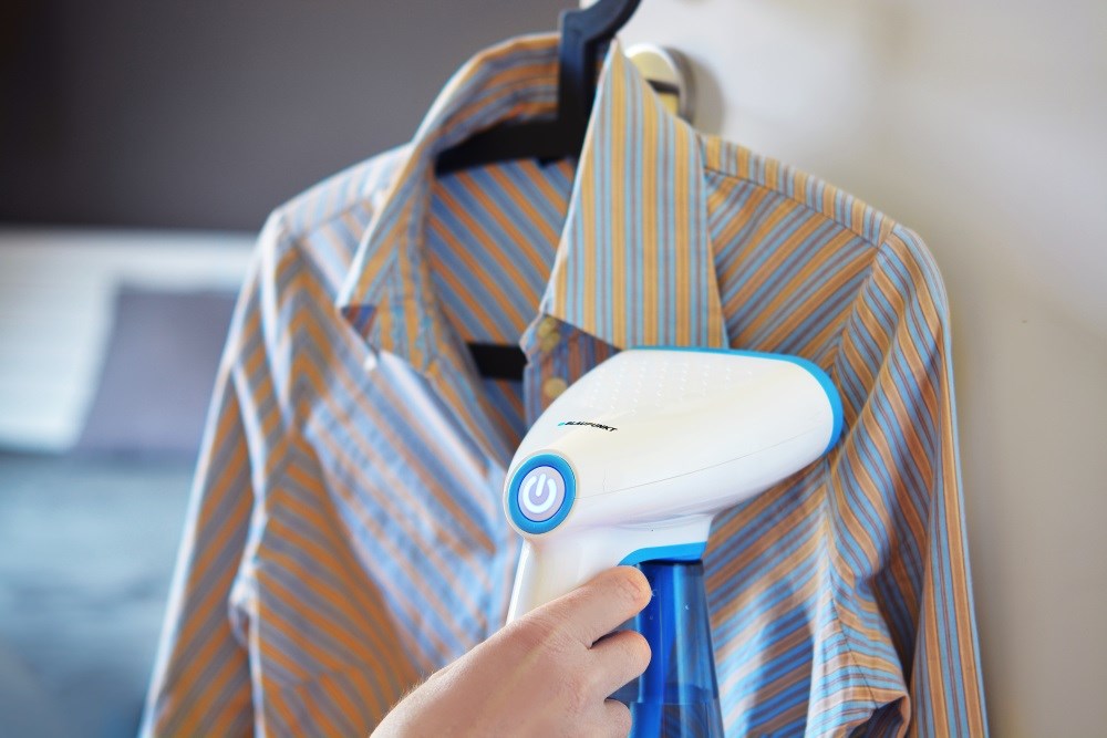 Blaupunkt VSI601 garment steamer Handheld garment steamer 0.26 L Blue,White 1600 W