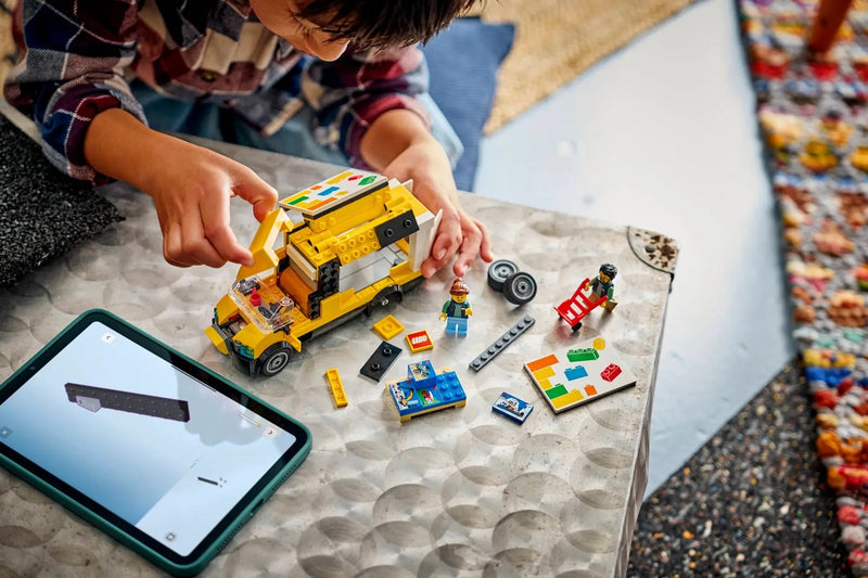LEGO CITY 60500 The LEGO Van