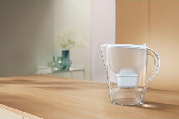 Brita Marella XL jug + 4 Maxtra cartridges (white)