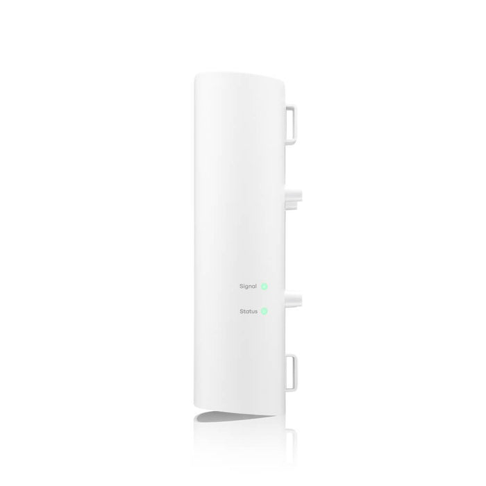 Zyxel Nebula FWA70 wireless router 2.5 Gigabit Ethernet 5G
