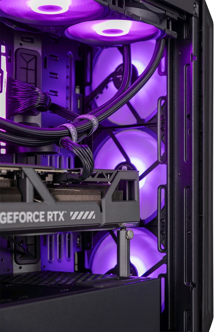 Actina 5901443411918 PC AMD Ryzen™ 7 7800X3D 32 GB DDR5-SDRAM 2 TB SSD NVIDIA GeForce RTX 5090 Midi Tower Black
