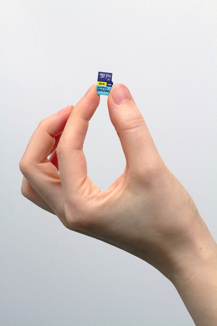 GOODRAM RIVAL M3AA 64 GB MicroSDXC V30 UHS-I U3 + adapter (GGSM3AA-0640R12)