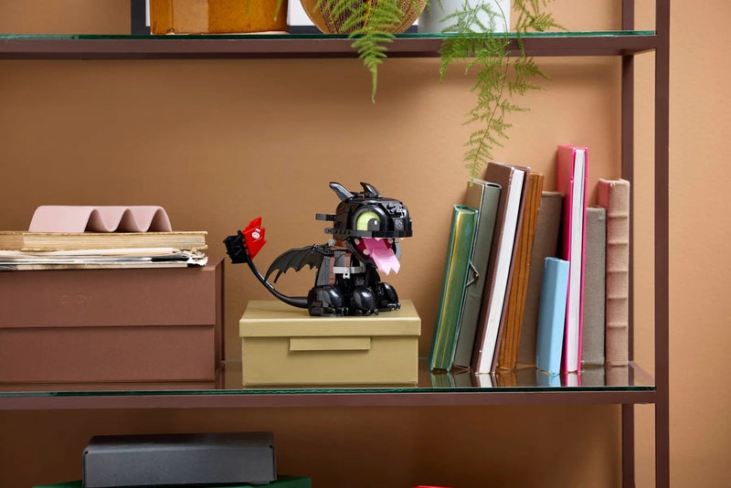 LEGO ICONS 10375 How to Train Your Dragon: Toothless