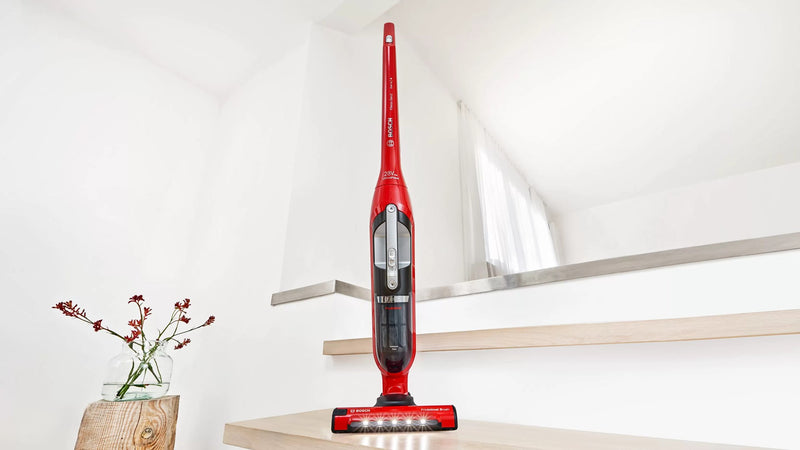 Bosch Serie 4 BBH3ZOO28 aspirateur balai/balai électrique Batterie Sec Sans sac 0,4 L Rouge 2,15 Ah