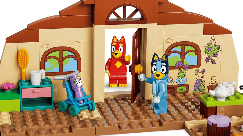 LEGO BLUEY 11221 School with Rusty and Bluey