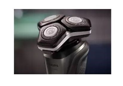Philips S5886/30 Series 5000 electric shaver for wet and dry shaving