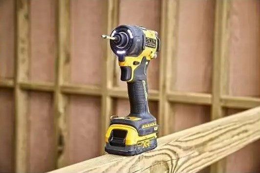 DeWalt DCF870N-XJ Impact driver 1/4" 18 V 56 Nm black, yellow
