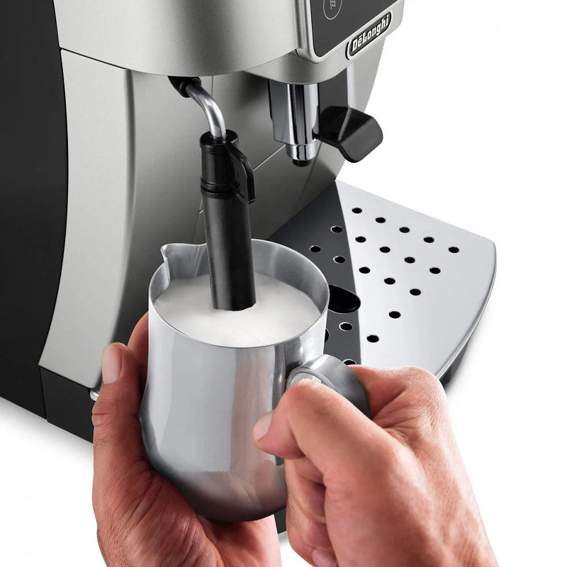 Espressomaschine DeLonghi ECAM 220.30.SB