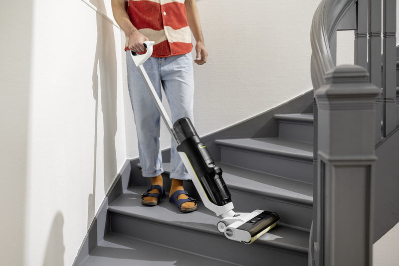KARCHER FCV 3 Extra+ electric mop with vacuum function - 1.056-126.0 White
