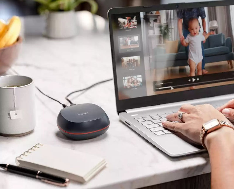 SanDisk Desk Drive - SSD - 4 TB - external (portable) - USB 3.2 Gen 2 (USB-C connector)