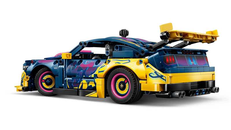 LEGO TECHNIC 42236 Custom Garage Ford Mustang GT