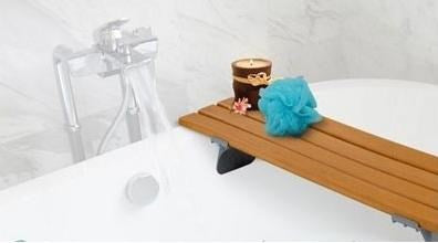 Bath seat with wooden slats