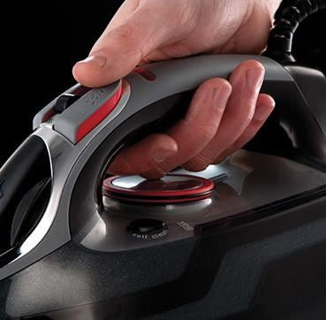 Clothes iron Russell Hobbs 20630-56(3100 /black)