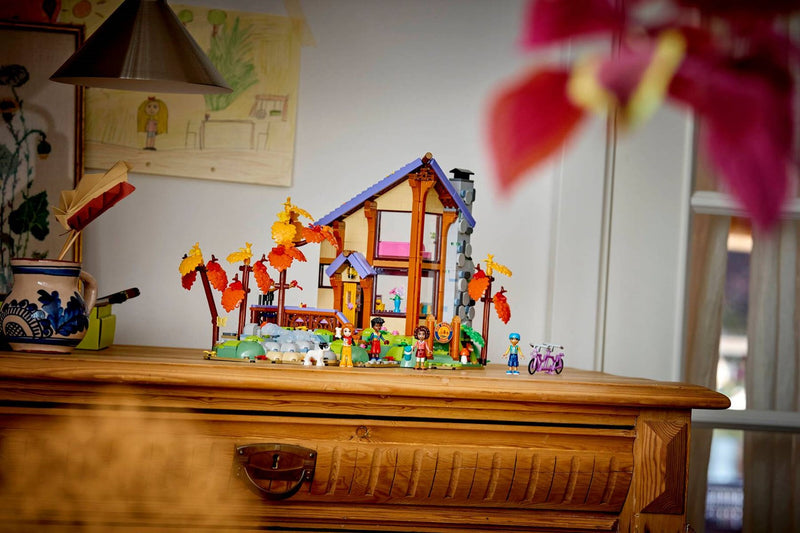 LEGO FRIENDS 42705 Cozy Fall Forest Cabin