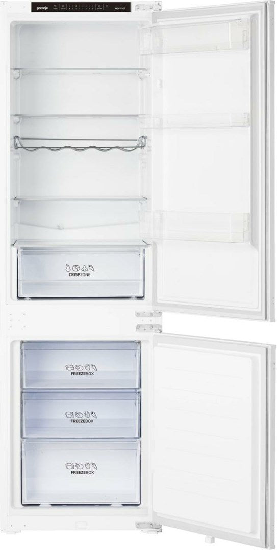 Gorenje Integrerat kyl /frysskap med NoFrost DualAdvance för frostfri förvaring och separat luftcirkulation i kyl och frysdelen. CrispZone hjälper til