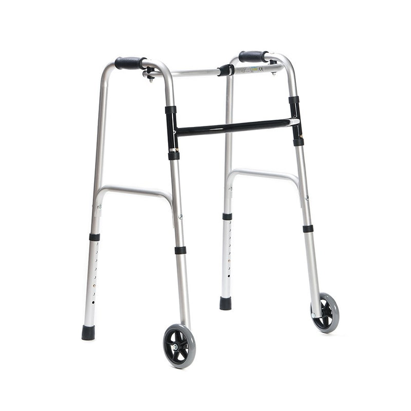 Gehhilfenrehabilitation mit Rädern