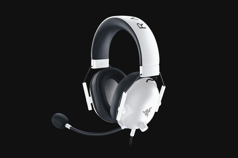 Razer BlackShark V2 X - Headset - 7.1 channel - full size - wired - 3.5 mm jack - noise isolating - white