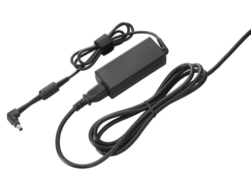 Panasonic CF-AA6413AE - Power adapter - AC 100-240 V - United Kingdom - for Toughbook 20, A3, CF-20 Standard, G1, M1