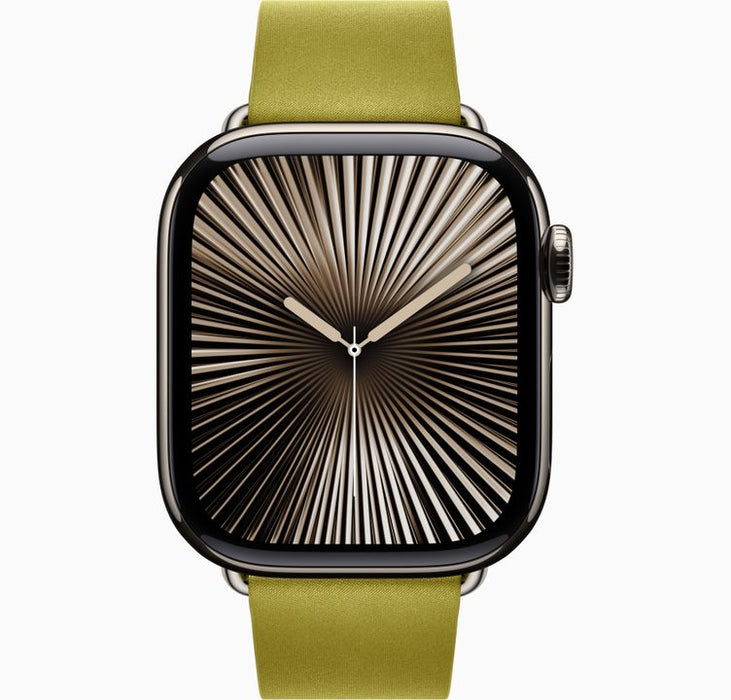 Apple Watch Series 10 (GPS + Cellular) - 42 mm - gold titanium - smart watch with milanese loop - stainless steel mesh - gold - wrist size: 130-180 mm